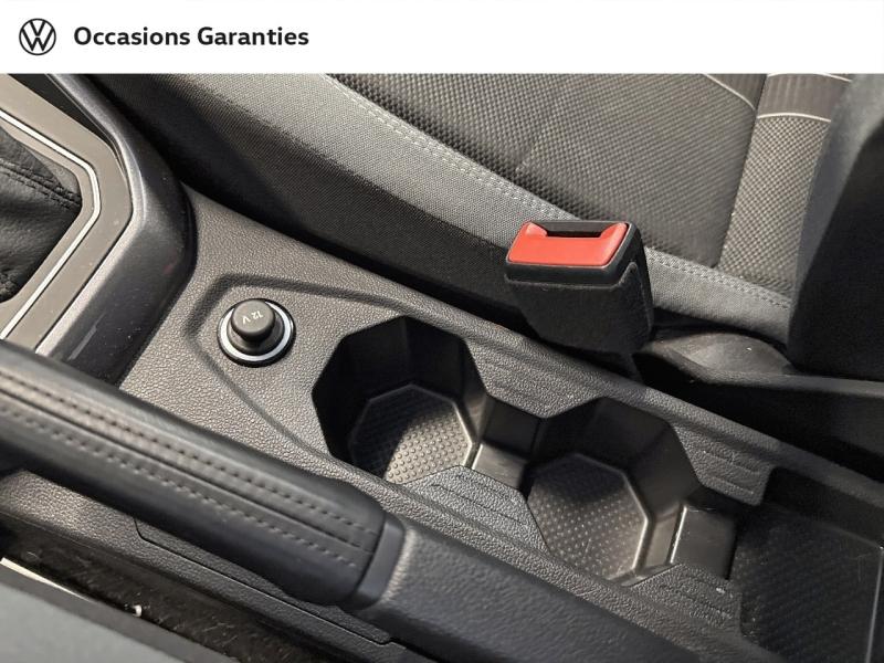 Voitures occasions VOLKSWAGEN POLO Carat Villemomble