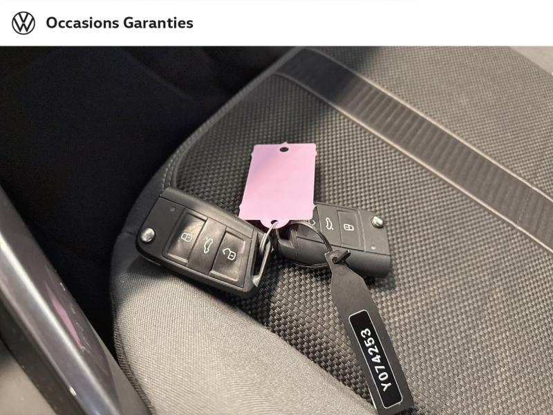 Voitures occasions VOLKSWAGEN POLO Carat Villemomble