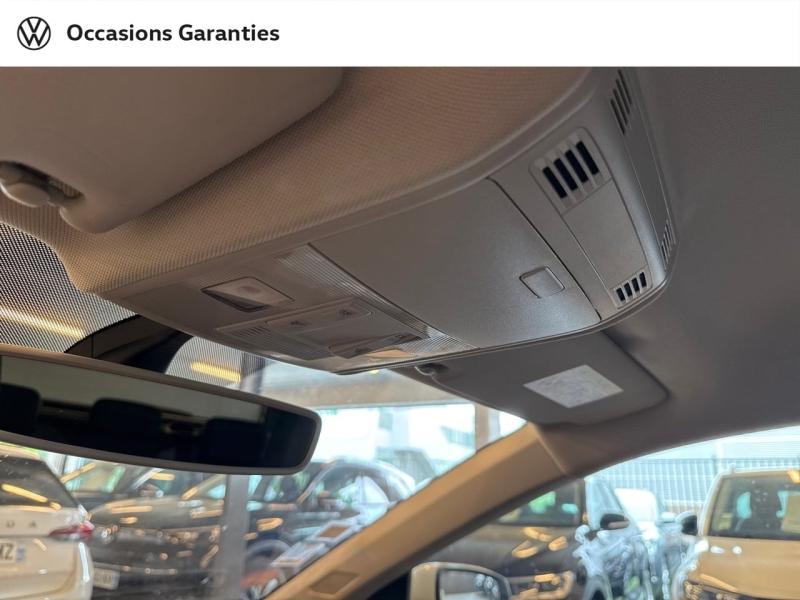 Voitures occasions VOLKSWAGEN POLO Carat Villemomble