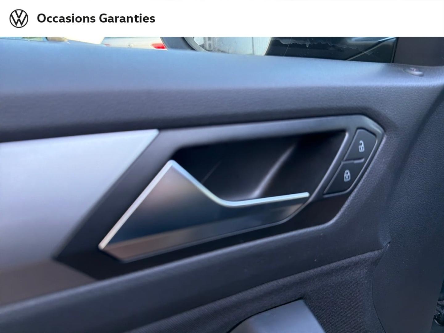 Voitures occasions VOLKSWAGEN T-ROC VW Edition Villemomble