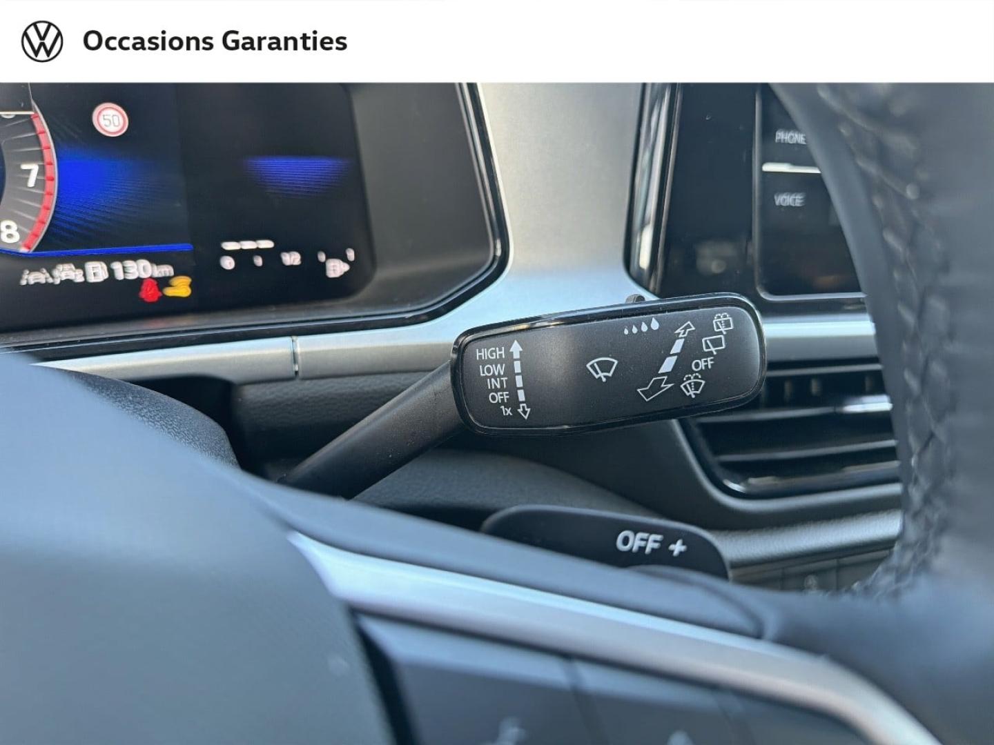 Voitures occasions VOLKSWAGEN T-ROC VW Edition Villemomble