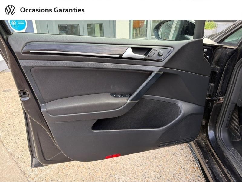 Voitures occasions VOLKSWAGEN GOLF Carat Villemomble