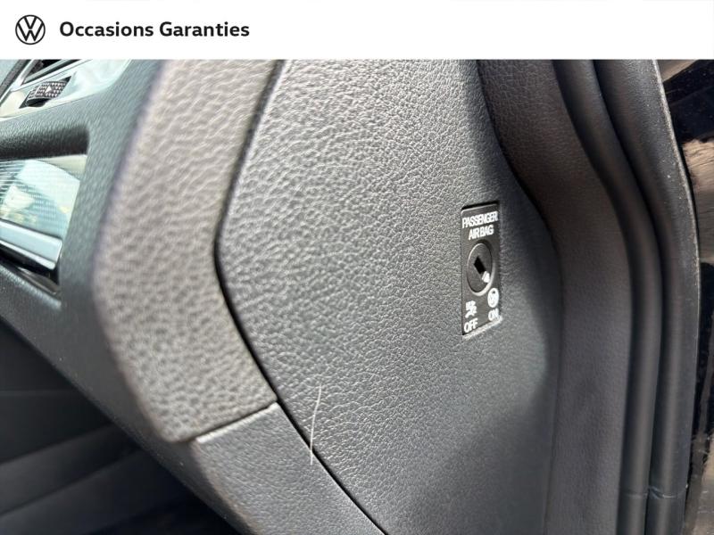 Voitures occasions VOLKSWAGEN GOLF Carat Villemomble