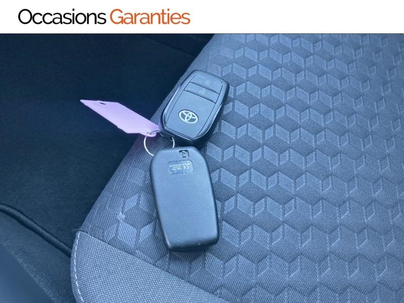 Voitures occasions TOYOTA YARIS Iconic Villemomble