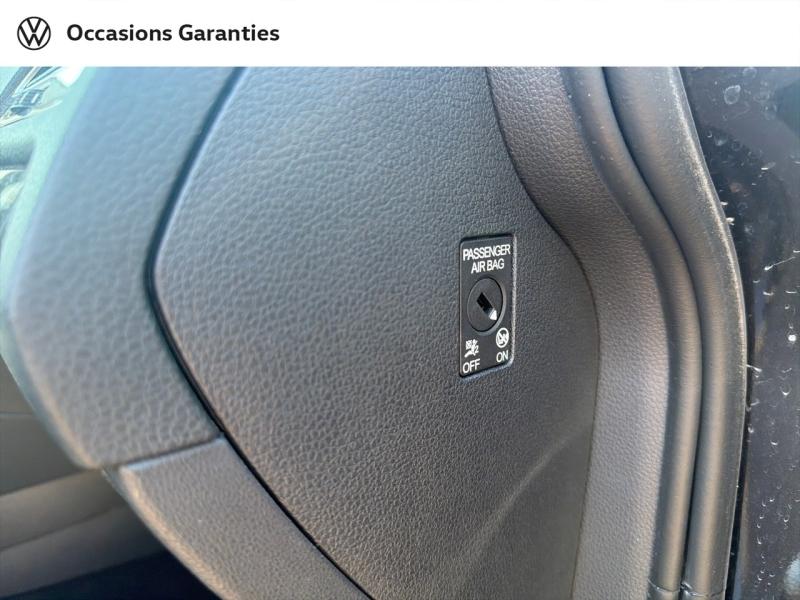 Voitures occasions VOLKSWAGEN GOLF IQ.Drive Villemomble