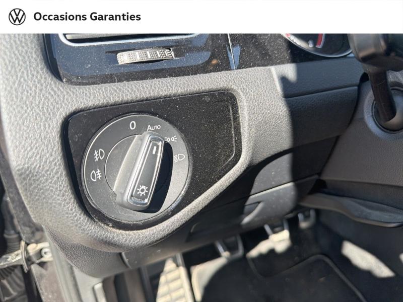 Voitures occasions VOLKSWAGEN GOLF IQ.Drive Villemomble