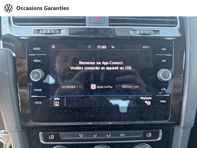 Voitures occasions VOLKSWAGEN GOLF IQ.Drive Villemomble