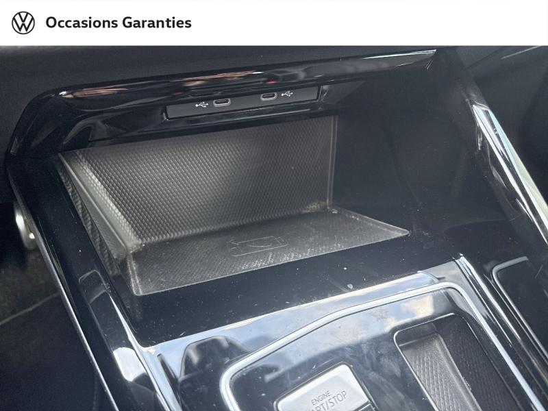 Voitures occasions VOLKSWAGEN GOLF R-Line Villemomble