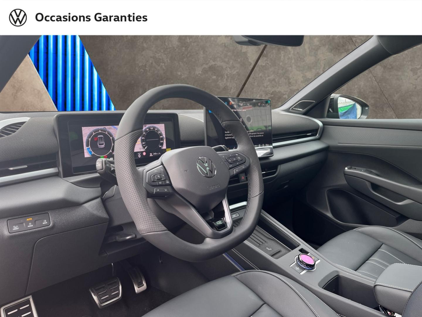 Voitures occasions VOLKSWAGEN T-ROC R-Line Villemomble