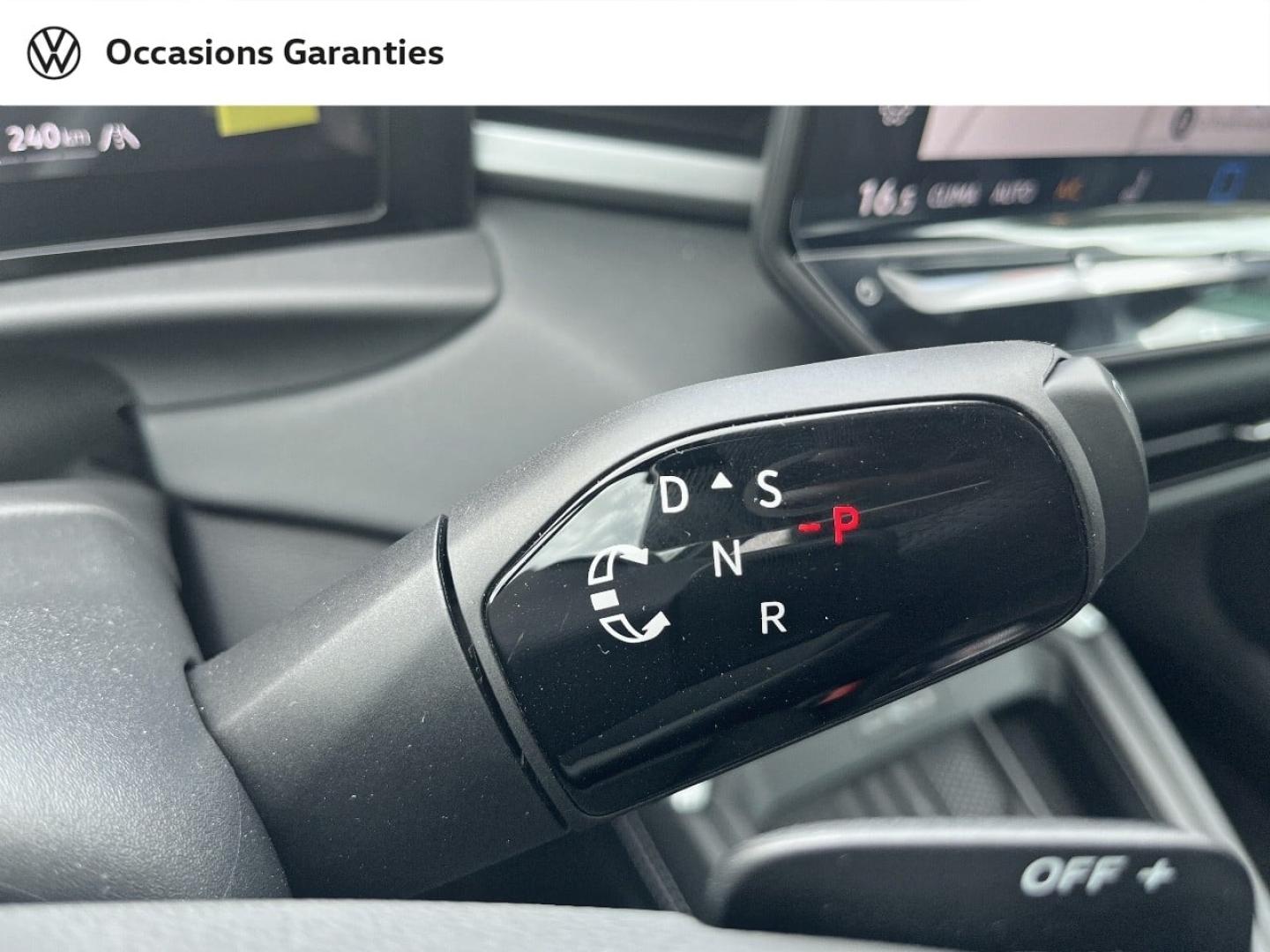 Voitures occasions VOLKSWAGEN T-ROC R-Line Villemomble