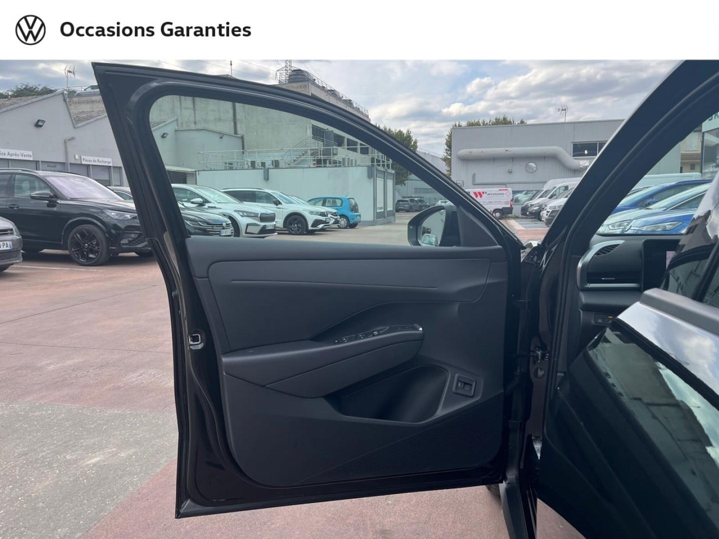 Voitures occasions VOLKSWAGEN T-ROC R-Line Villemomble