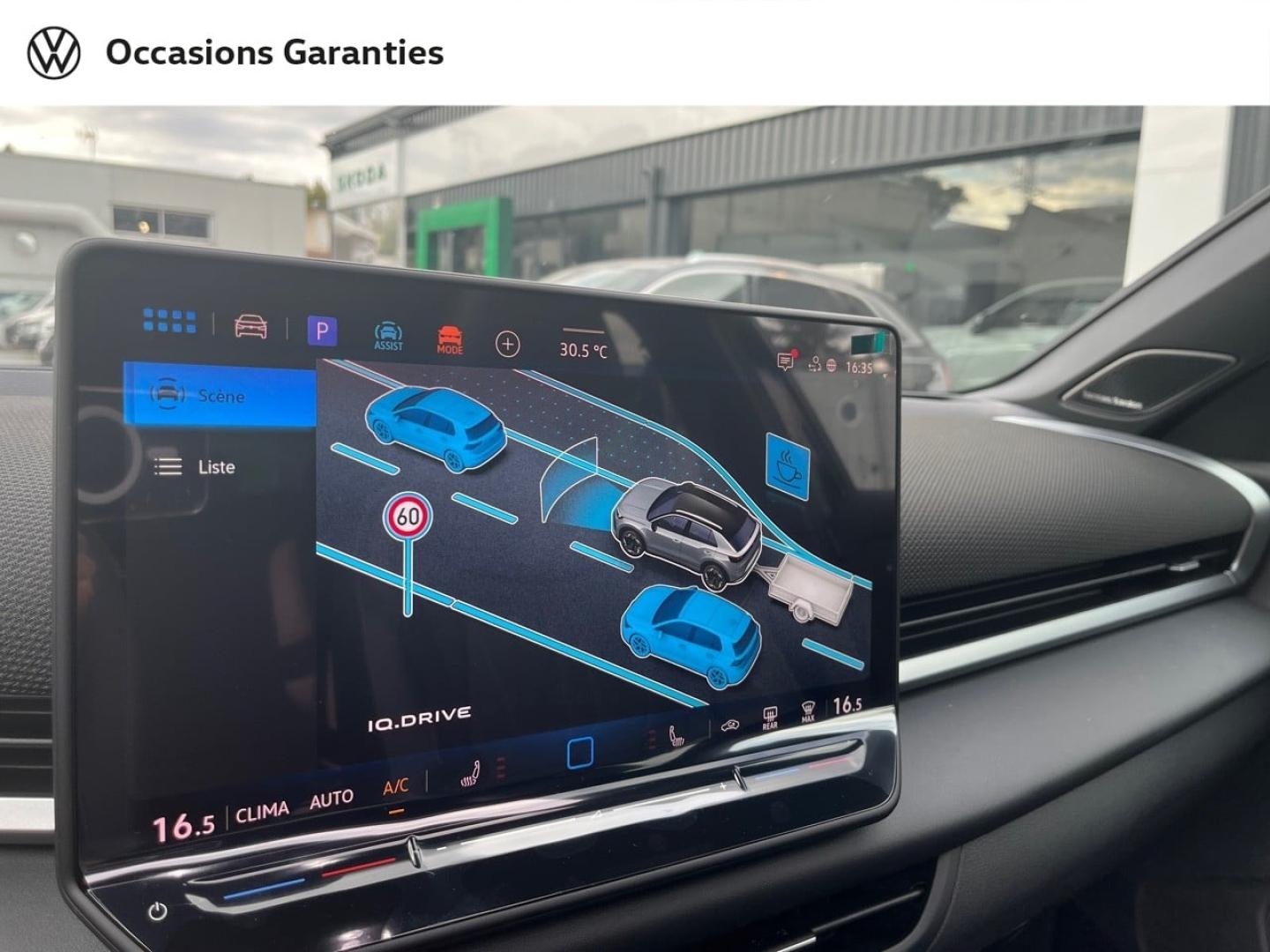 Voitures occasions VOLKSWAGEN T-ROC R-Line Villemomble