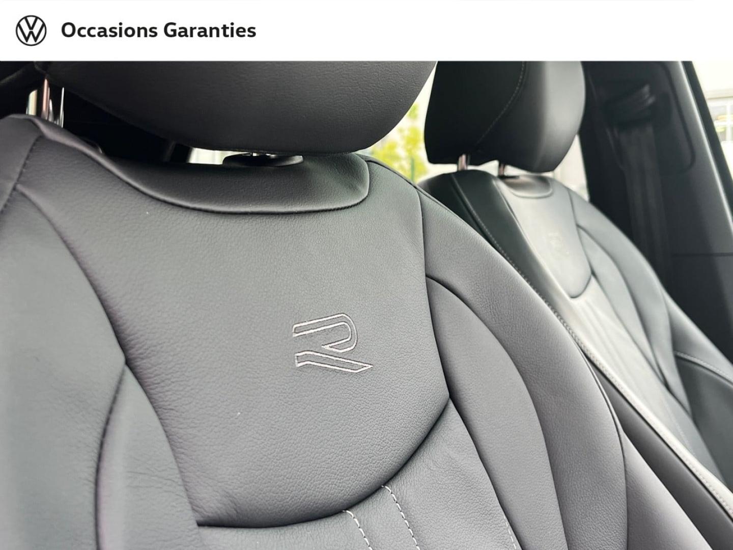 Voitures occasions VOLKSWAGEN T-ROC R-Line Villemomble