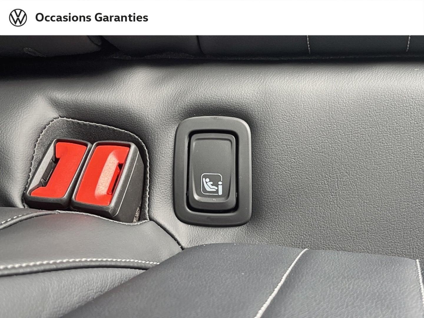 Voitures occasions VOLKSWAGEN T-ROC R-Line Villemomble