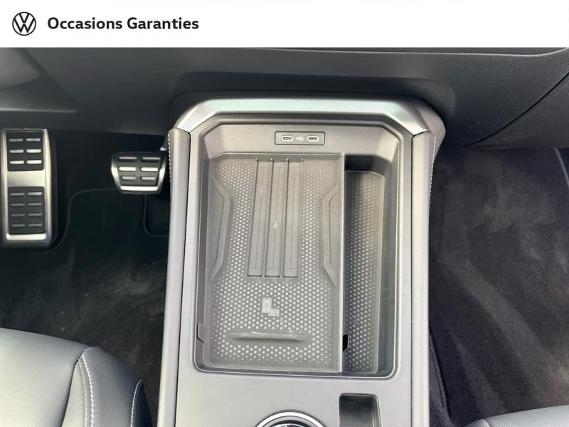 Voitures occasions VOLKSWAGEN T-ROC R-Line Villemomble