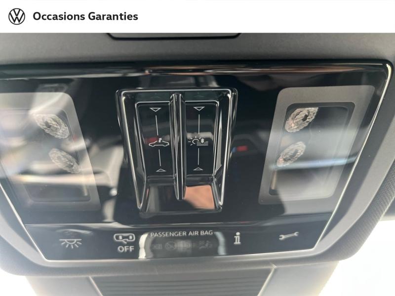 Voitures occasions VOLKSWAGEN T-ROC R-Line Villemomble