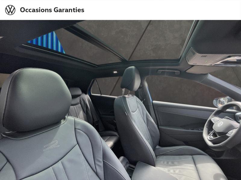 Voitures occasions VOLKSWAGEN T-ROC R-Line Villemomble