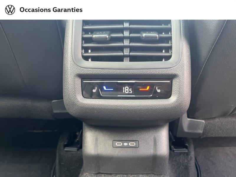 Voitures occasions VOLKSWAGEN T-ROC R-Line Villemomble