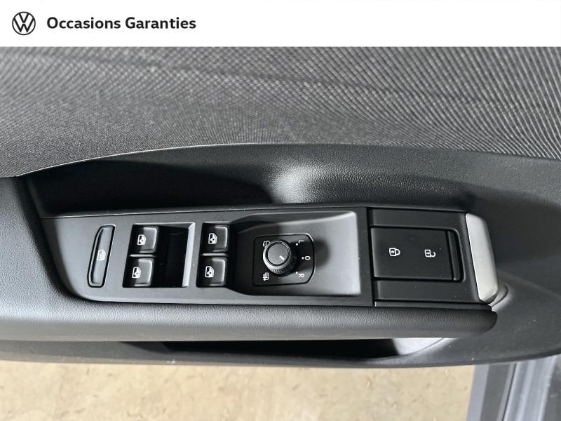 Voitures occasions VOLKSWAGEN T-ROC Life Villemomble