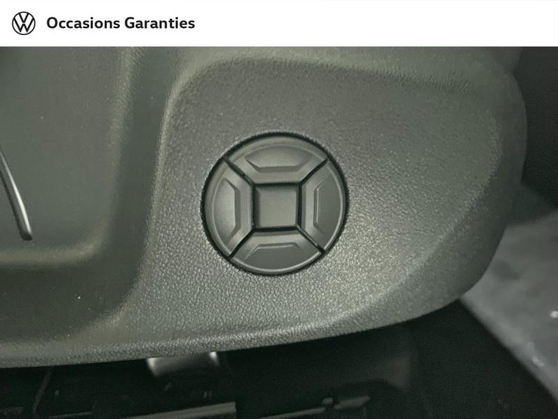 Voitures occasions VOLKSWAGEN T-ROC Life Villemomble