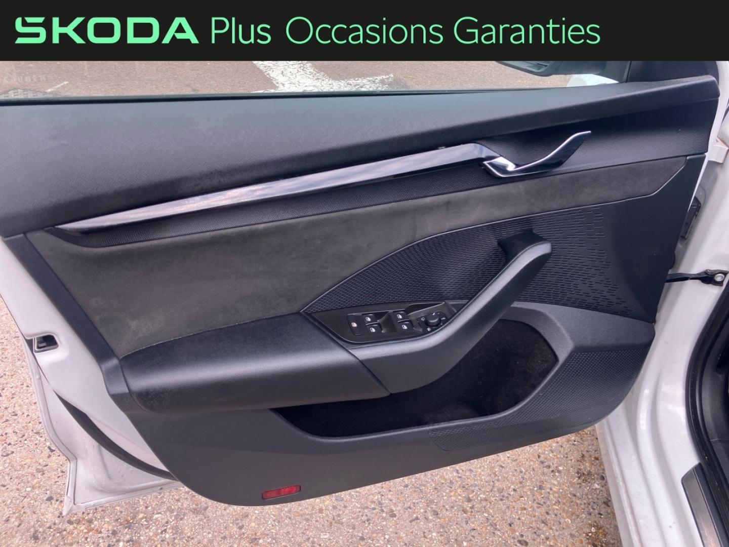 Voitures occasions ŠKODA OCTAVIA RS Villemomble