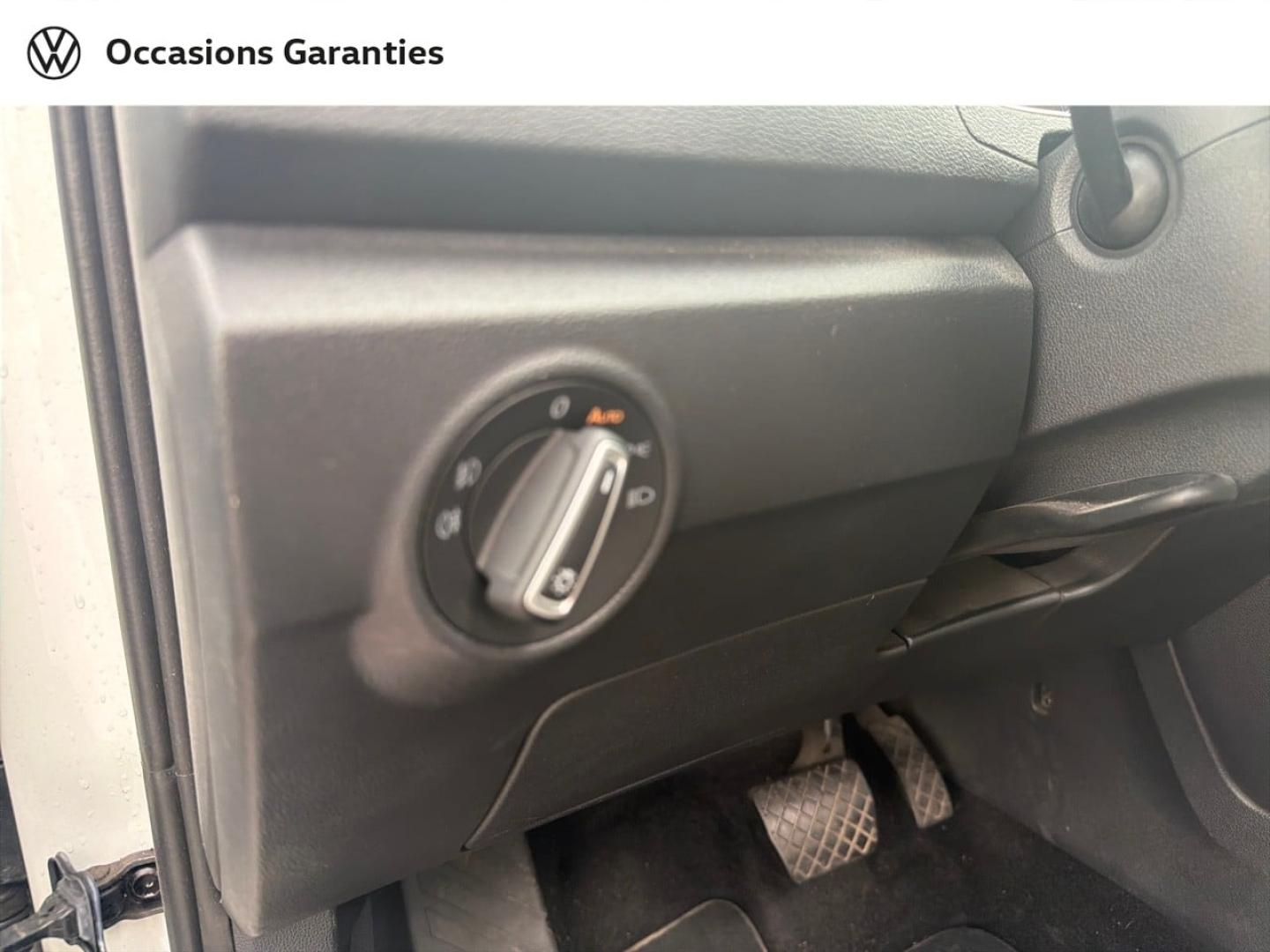 Voitures occasions VOLKSWAGEN T-ROC Carat Exclusive Villemomble