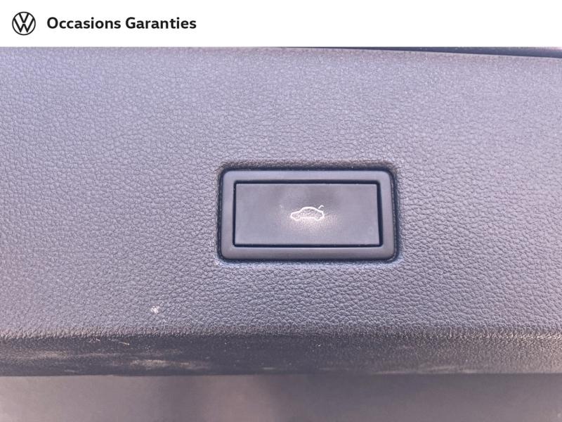 Voitures occasions VOLKSWAGEN T-ROC Style Exclusive Villemomble