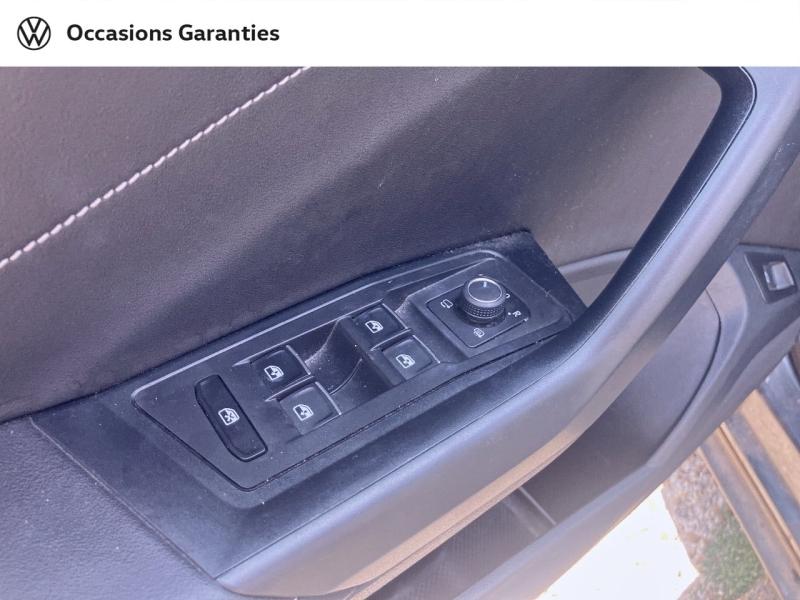 Voitures occasions VOLKSWAGEN T-ROC Style Exclusive Villemomble