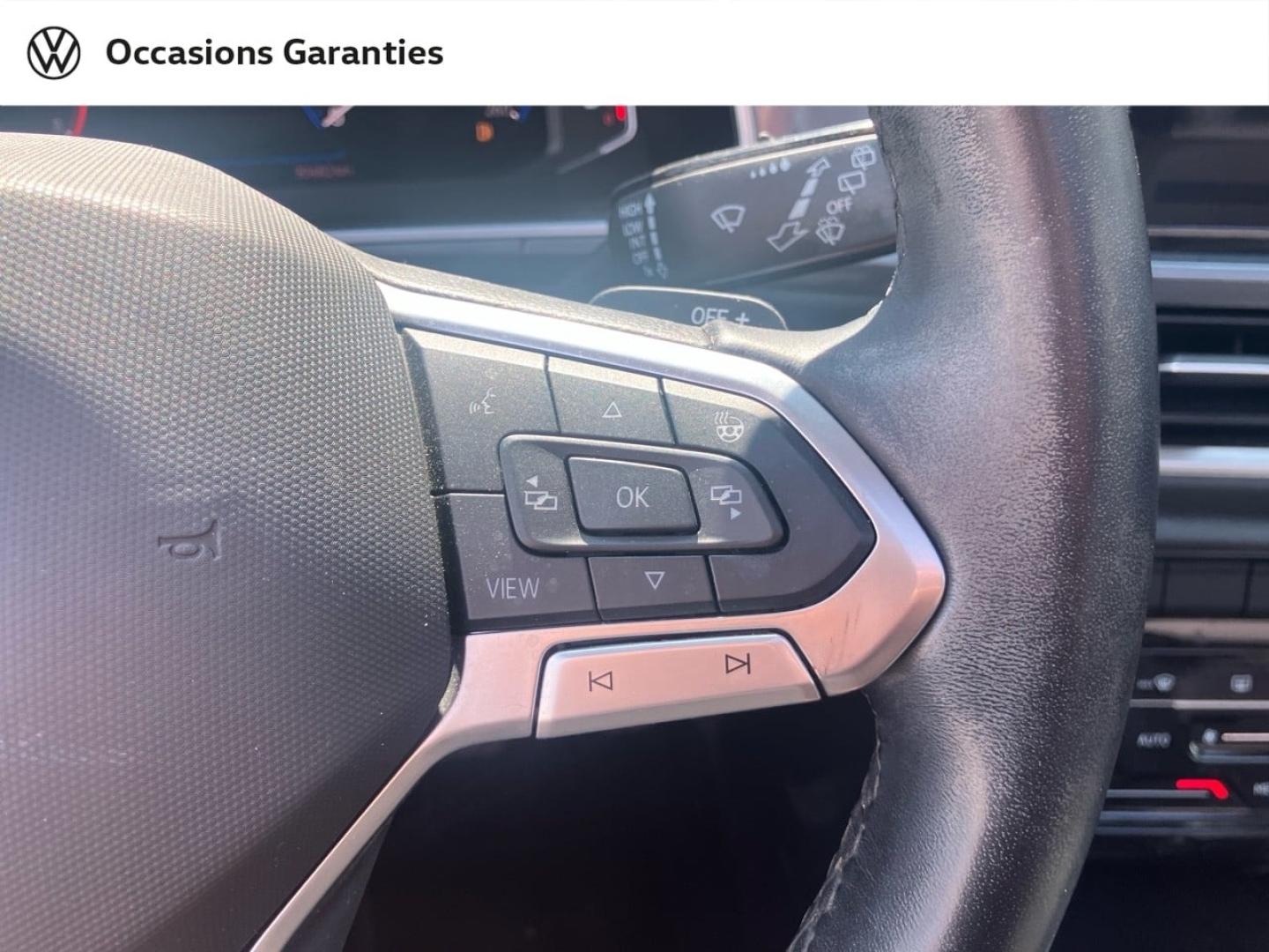 Voitures occasions VOLKSWAGEN T-ROC Style Exclusive Villemomble