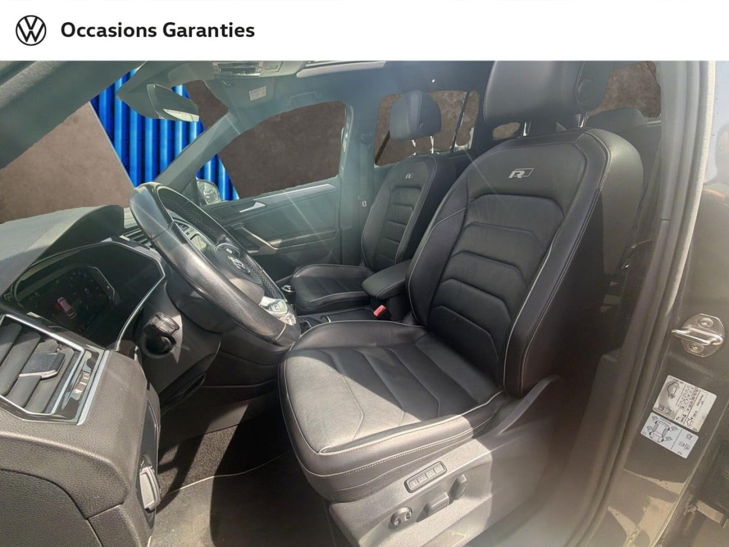Voitures occasions VOLKSWAGEN TIGUAN Black R-Line Villemomble