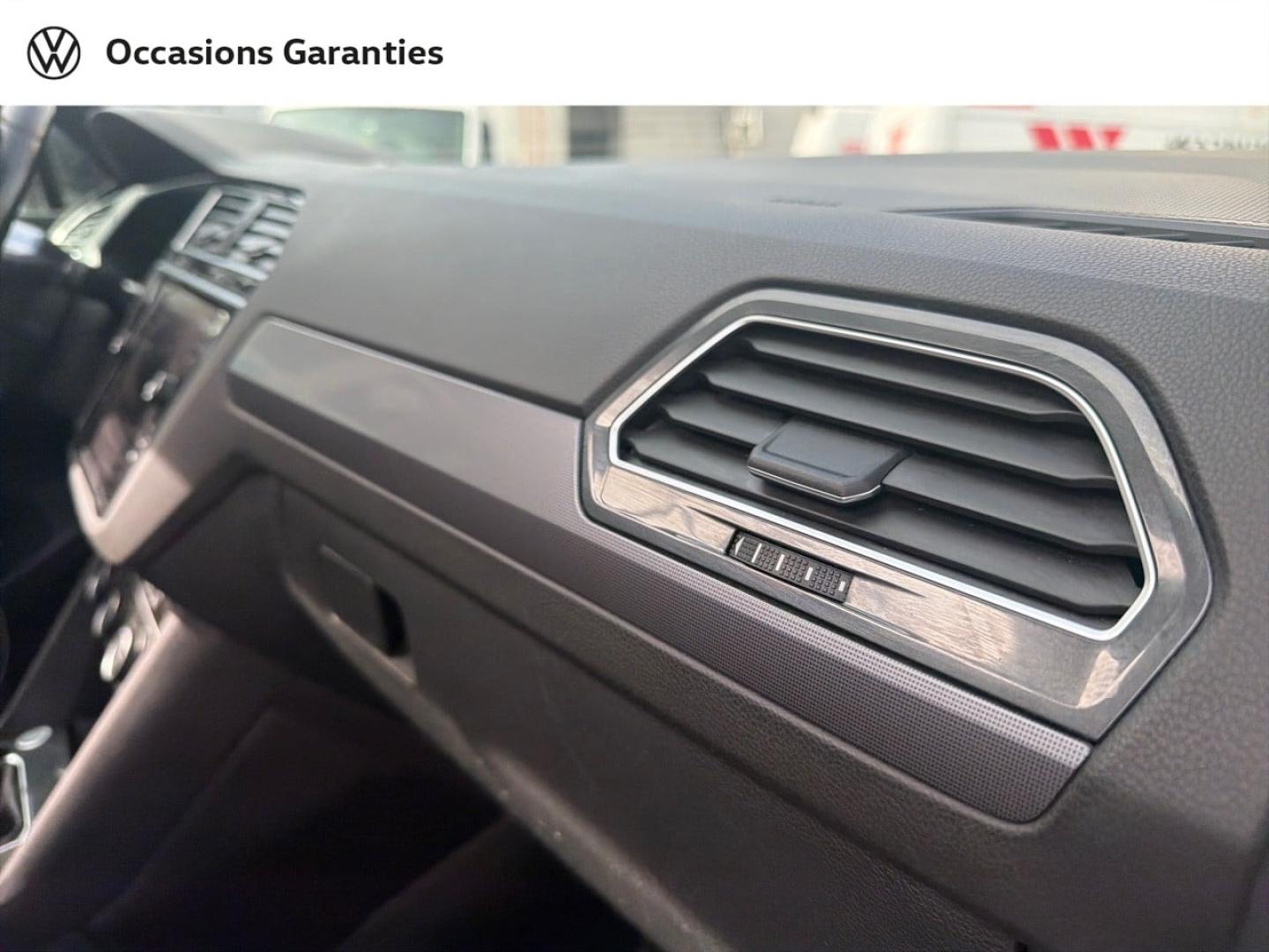 Voitures occasions VOLKSWAGEN TIGUAN Black R-Line Villemomble