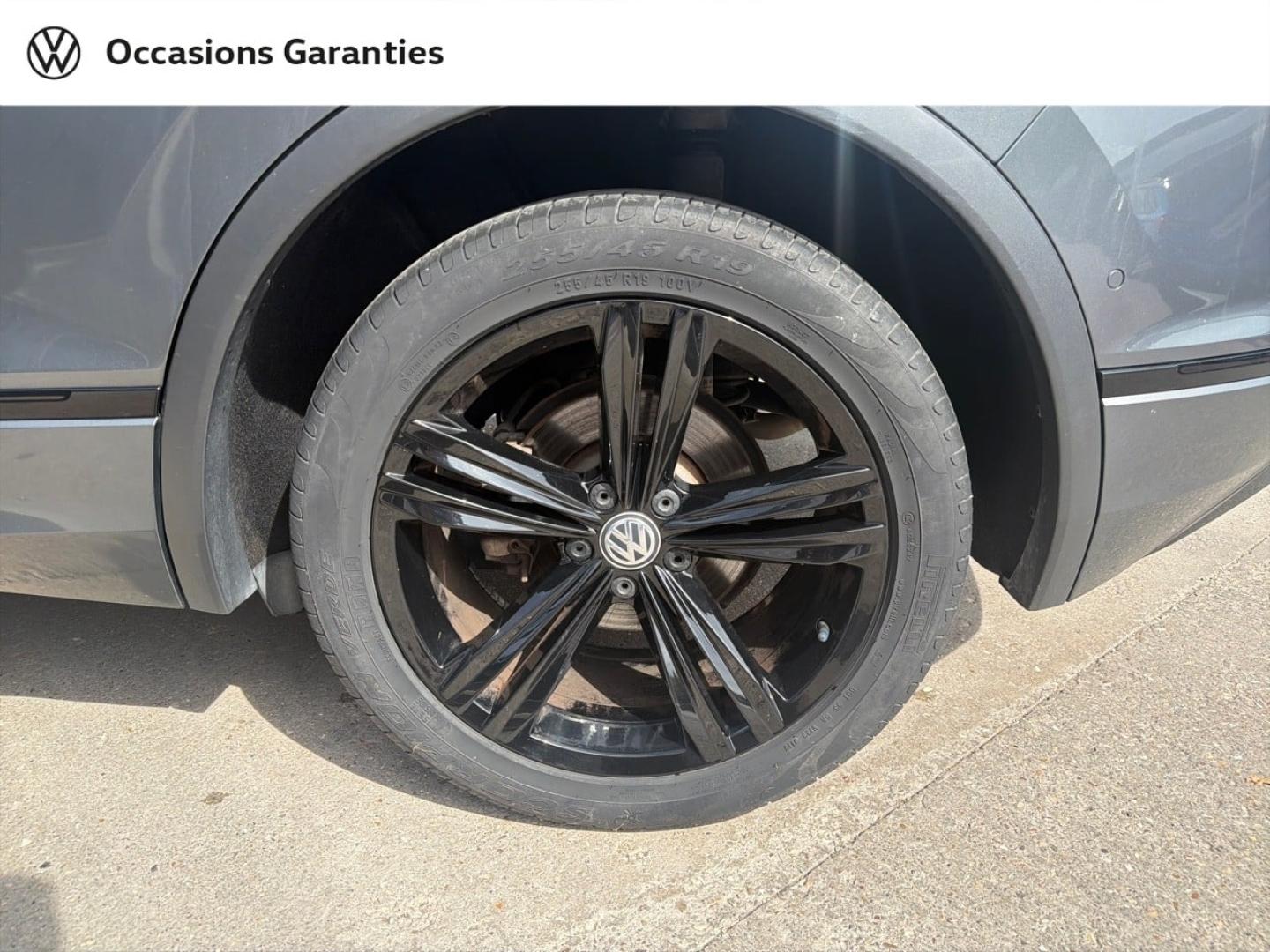 Voitures occasions VOLKSWAGEN TIGUAN Black R-Line Villemomble