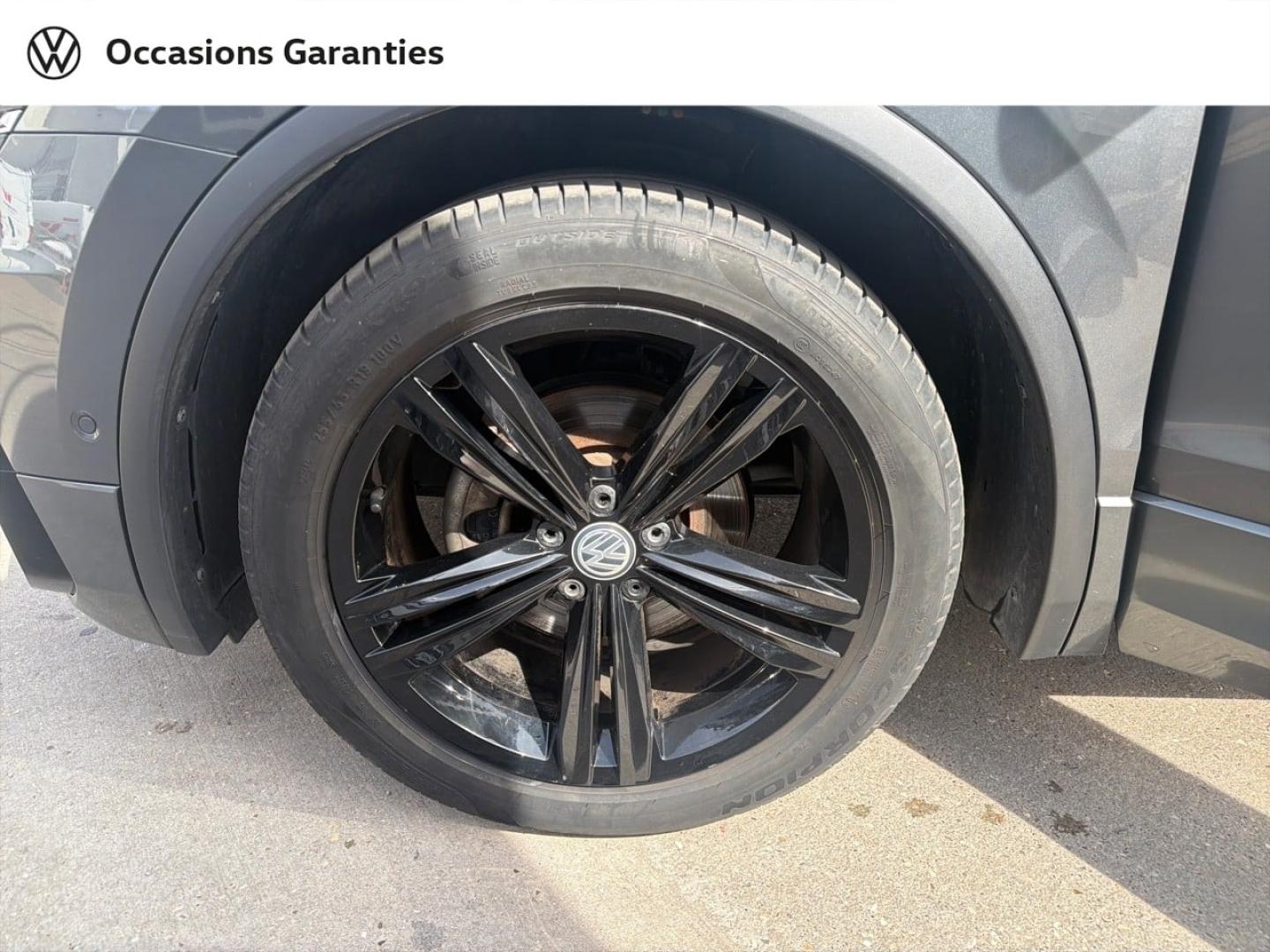 Voitures occasions VOLKSWAGEN TIGUAN Black R-Line Villemomble