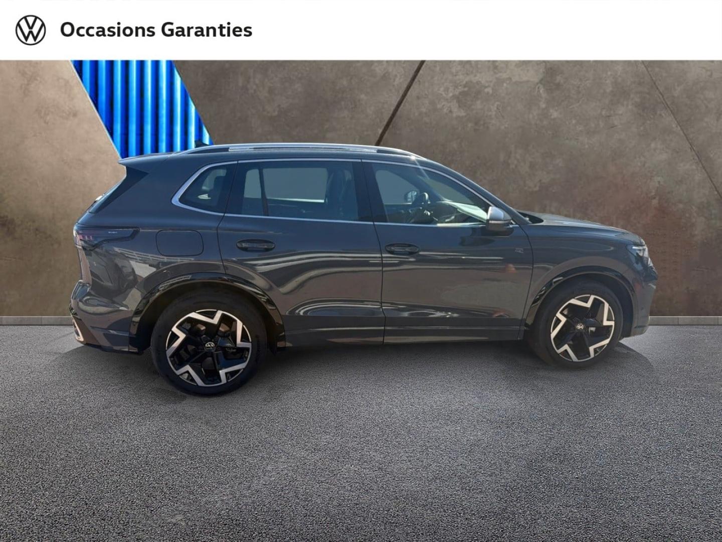 Voitures occasions VOLKSWAGEN TIGUAN R-Line Edition Villemomble