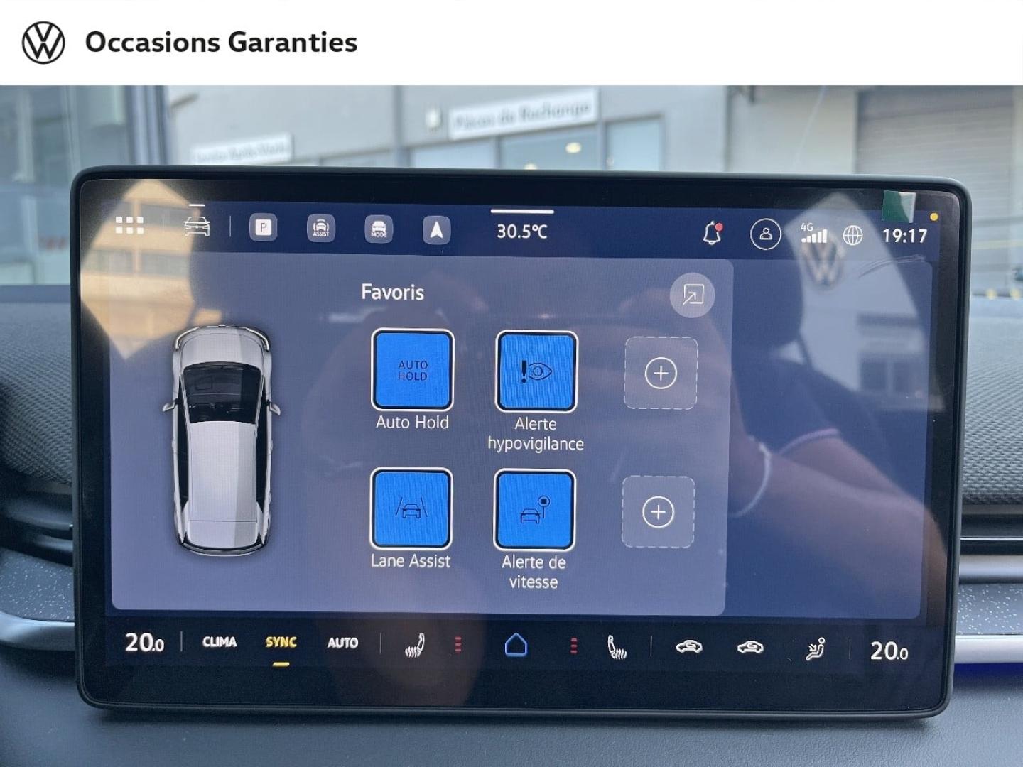 Voitures occasions VOLKSWAGEN ID.3 NEO Life Villemomble