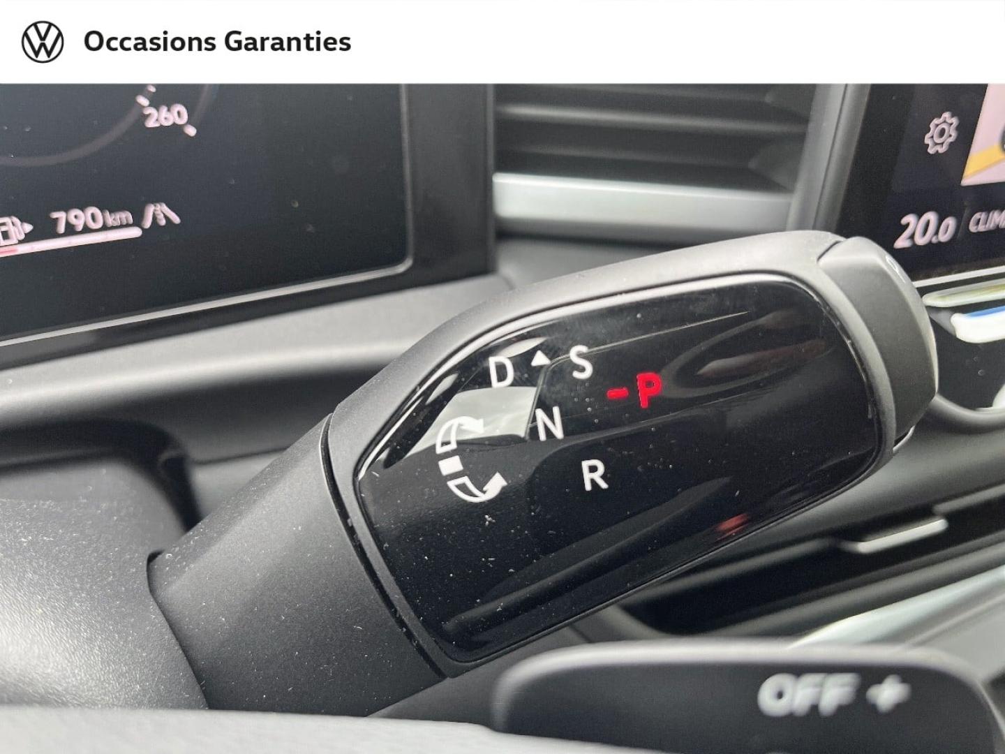 Voitures occasions VOLKSWAGEN T-ROC Style Villemomble