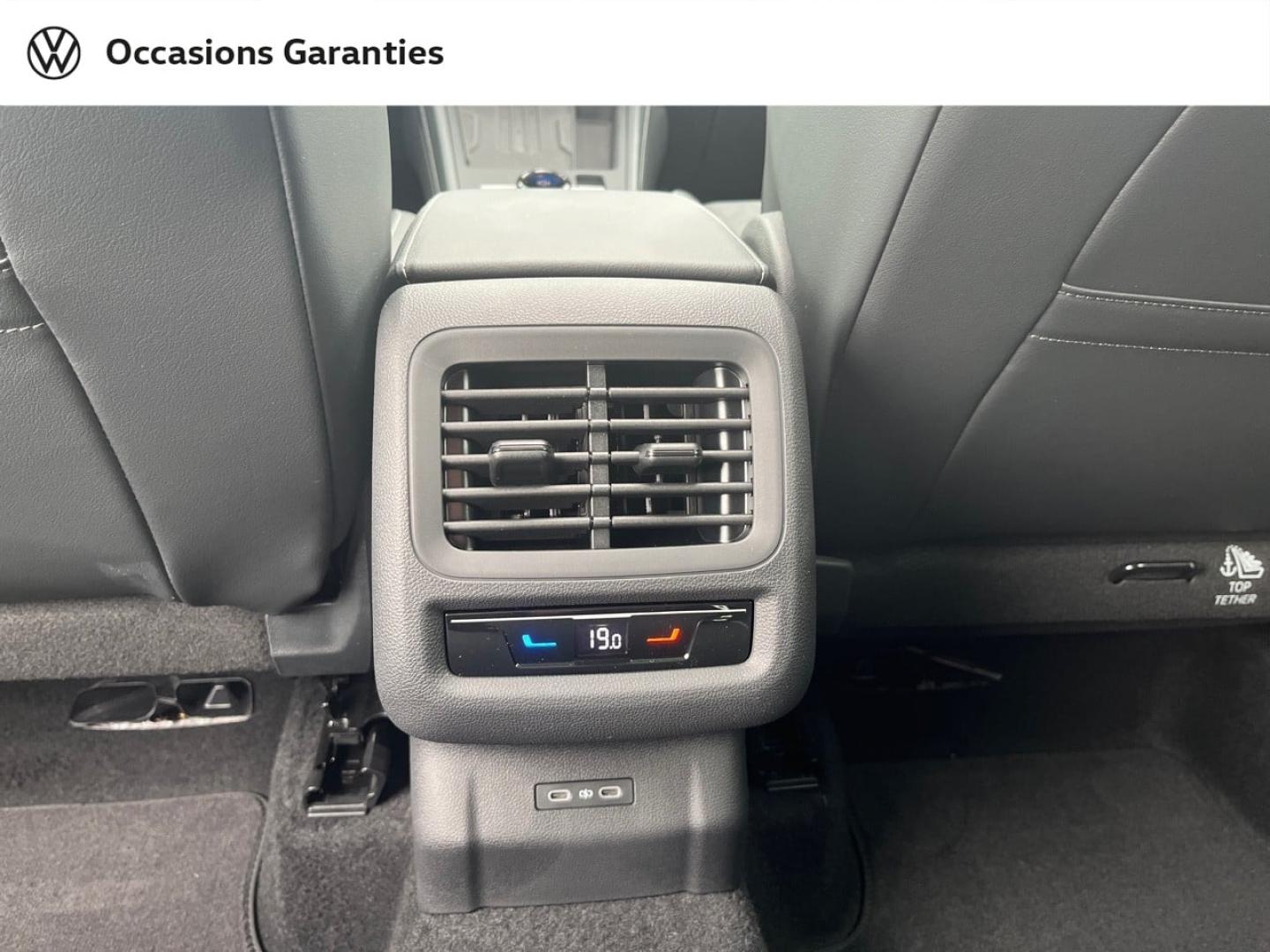 Voitures occasions VOLKSWAGEN T-ROC Style Villemomble