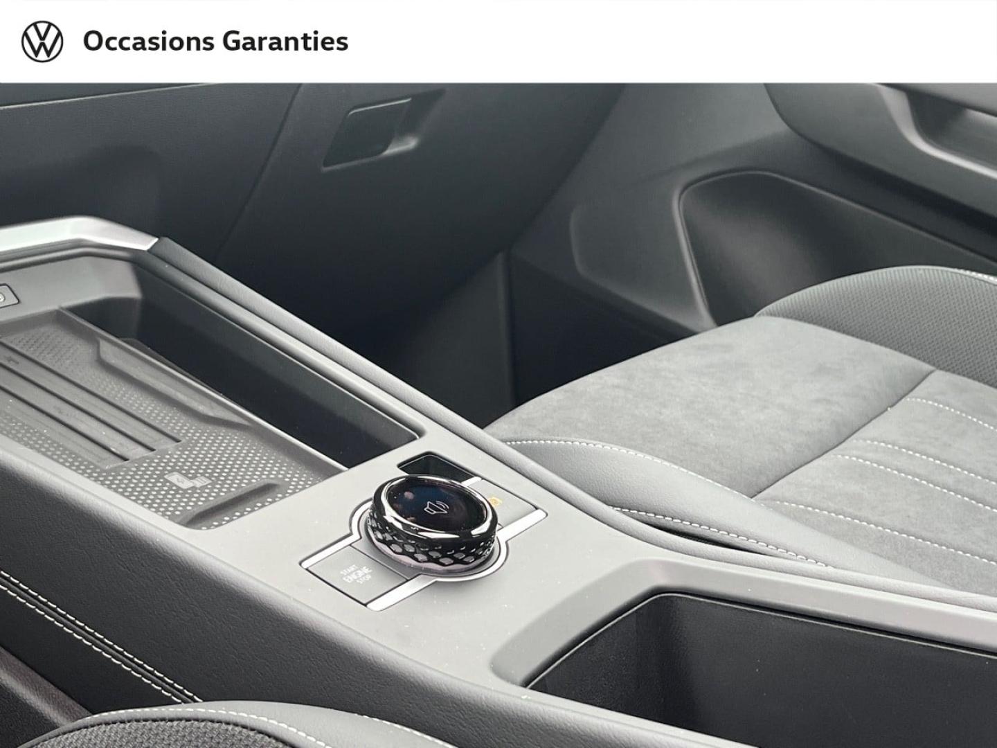 Voitures occasions VOLKSWAGEN T-ROC Style Villemomble