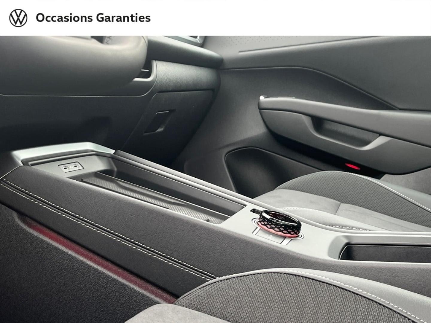 Voitures occasions VOLKSWAGEN T-ROC Style Villemomble