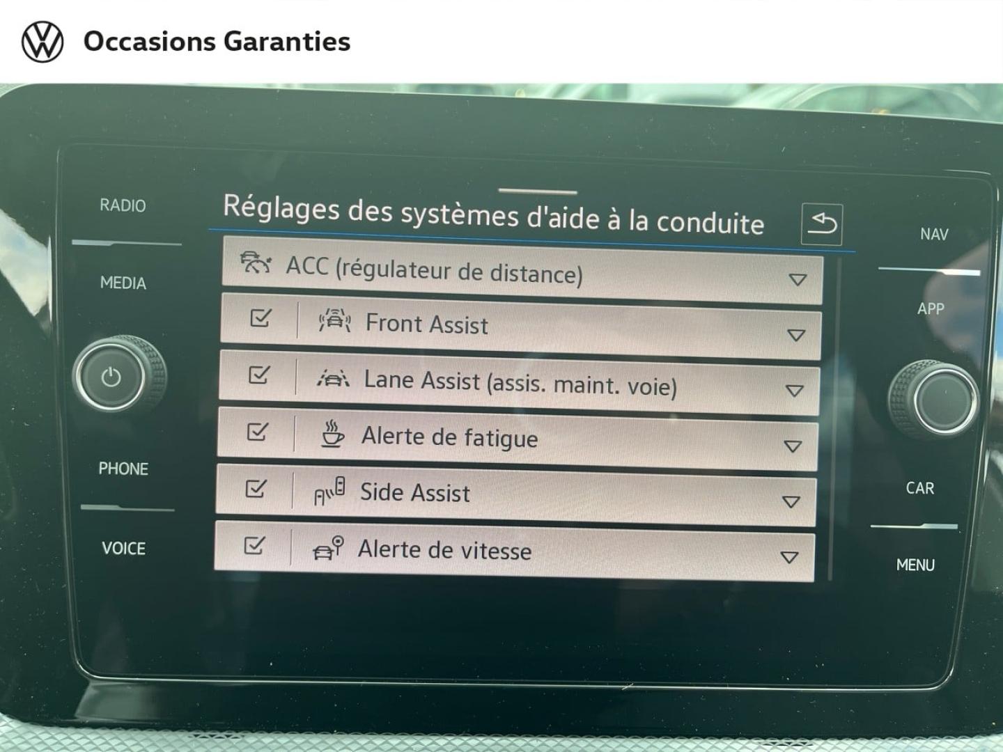 Voitures occasions VOLKSWAGEN T-CROSS VW Edition Villemomble