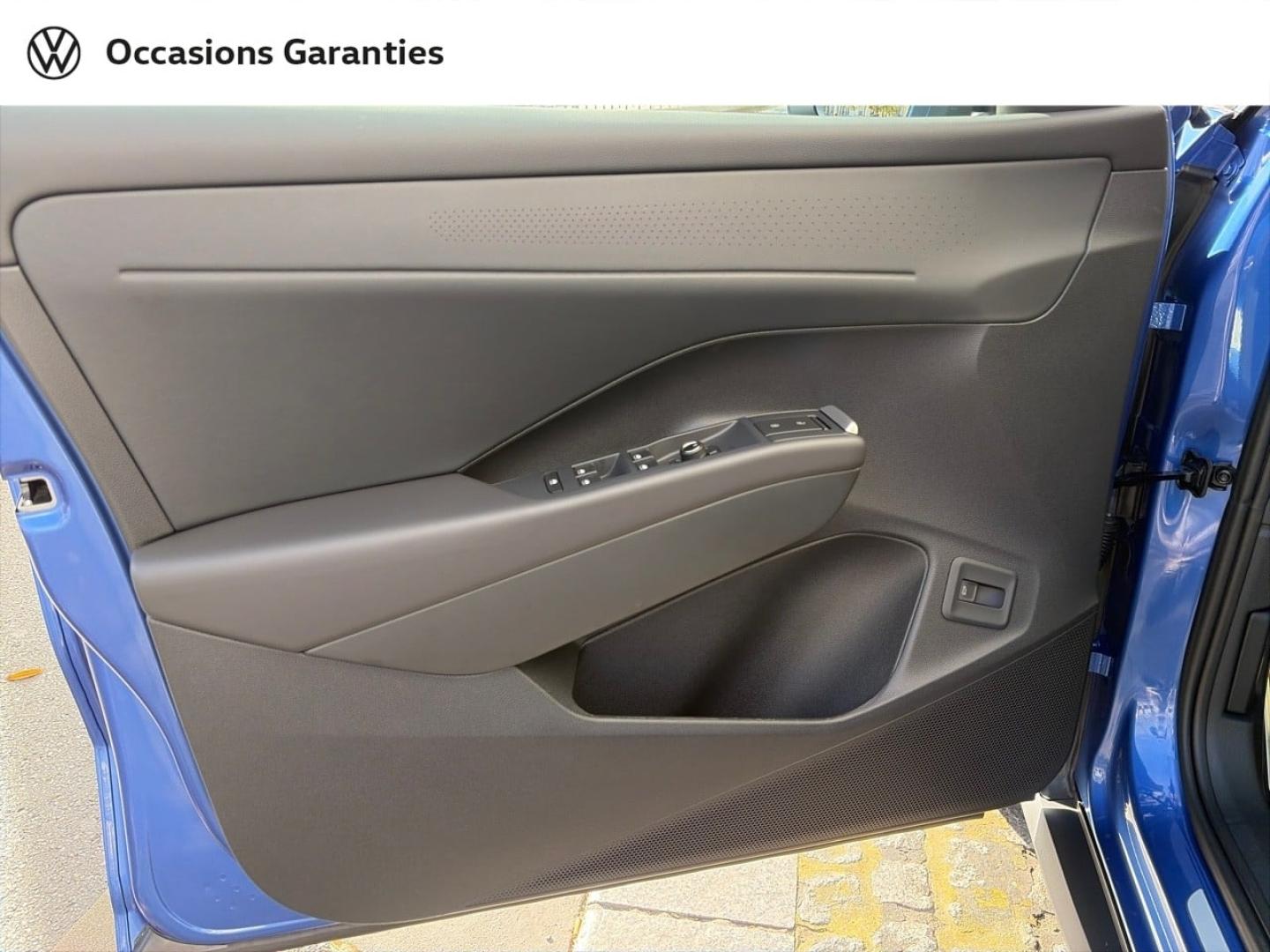 Voitures occasions VOLKSWAGEN T-ROC R-Line Villemomble