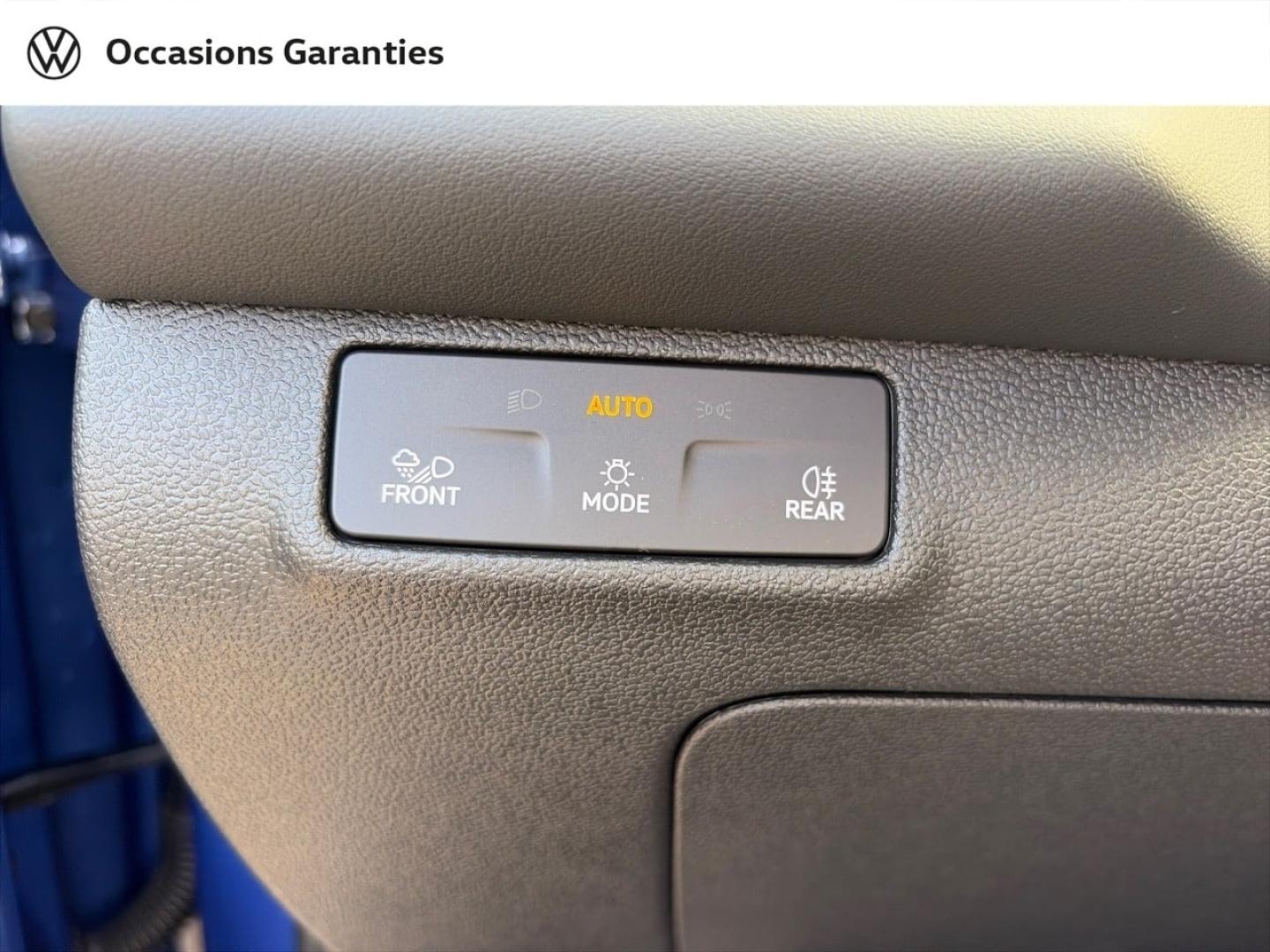 Voitures occasions VOLKSWAGEN T-ROC R-Line Villemomble