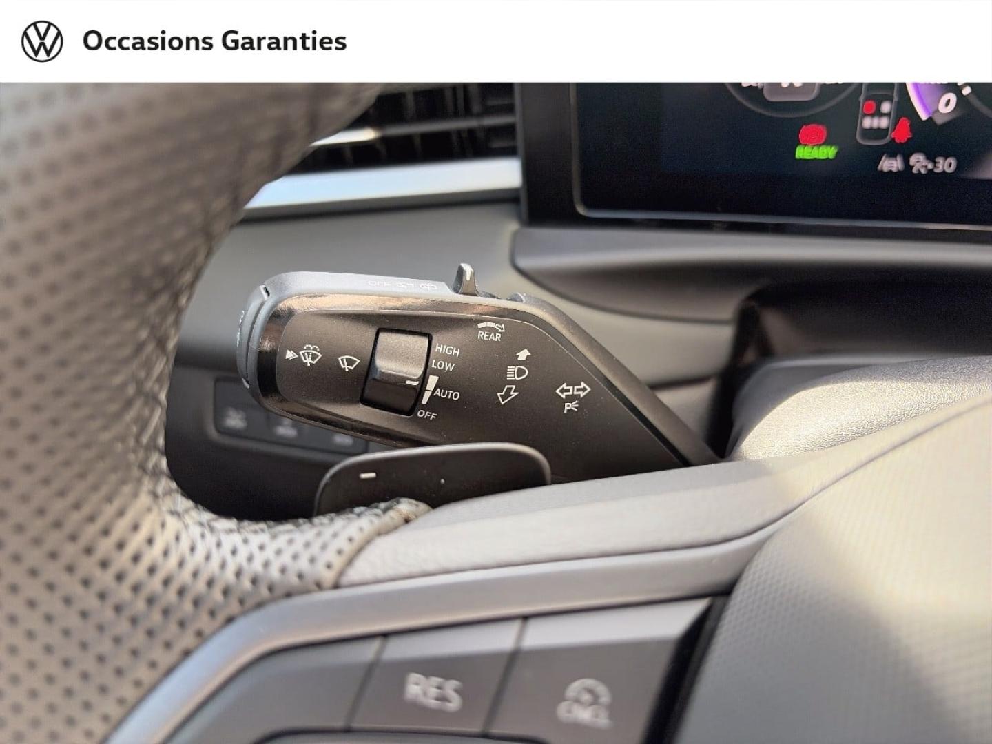 Voitures occasions VOLKSWAGEN T-ROC R-Line Villemomble