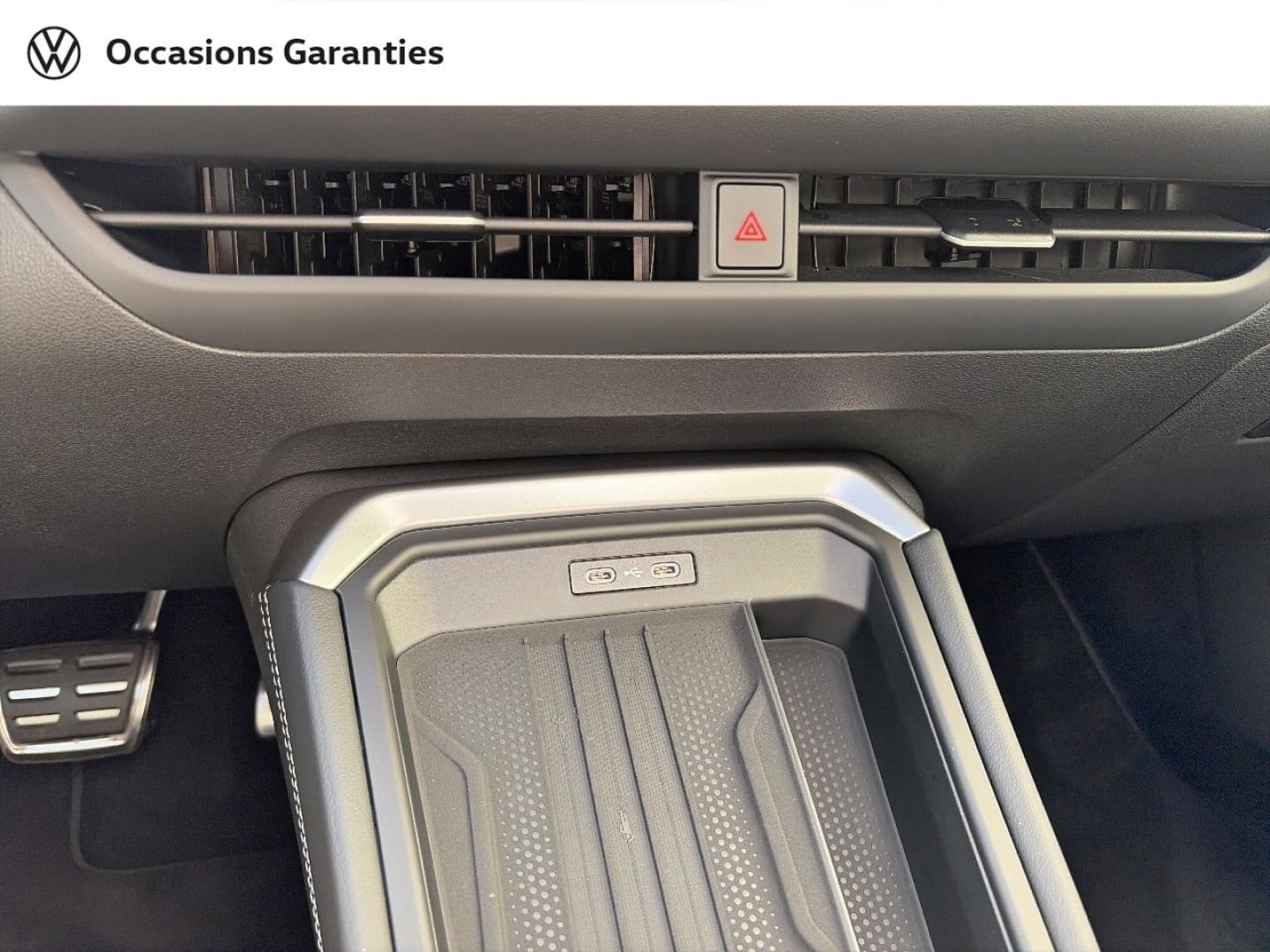 Voitures occasions VOLKSWAGEN T-ROC R-Line Villemomble