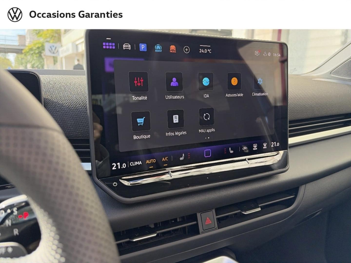 Voitures occasions VOLKSWAGEN T-ROC R-Line Villemomble