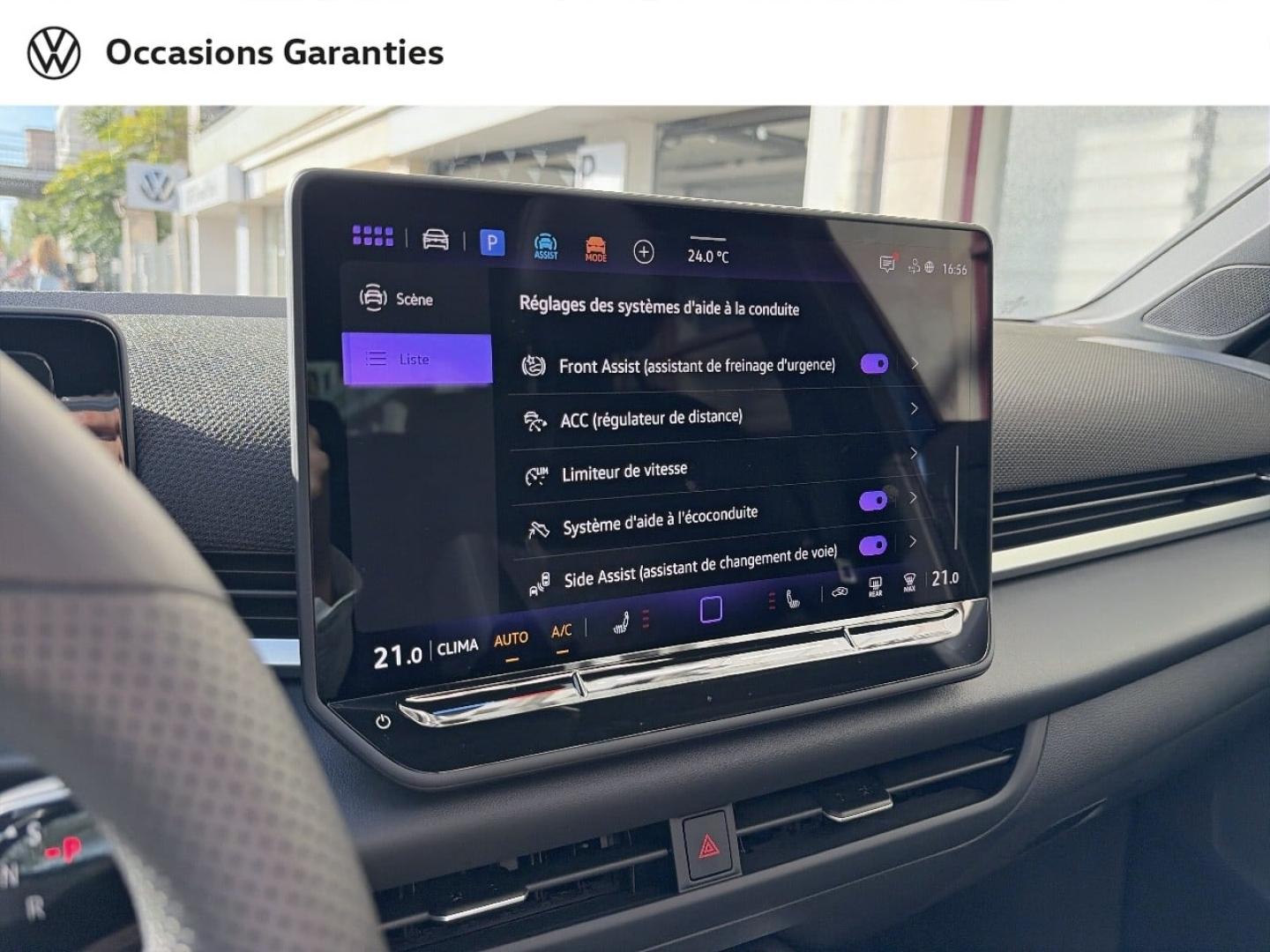 Voitures occasions VOLKSWAGEN T-ROC R-Line Villemomble