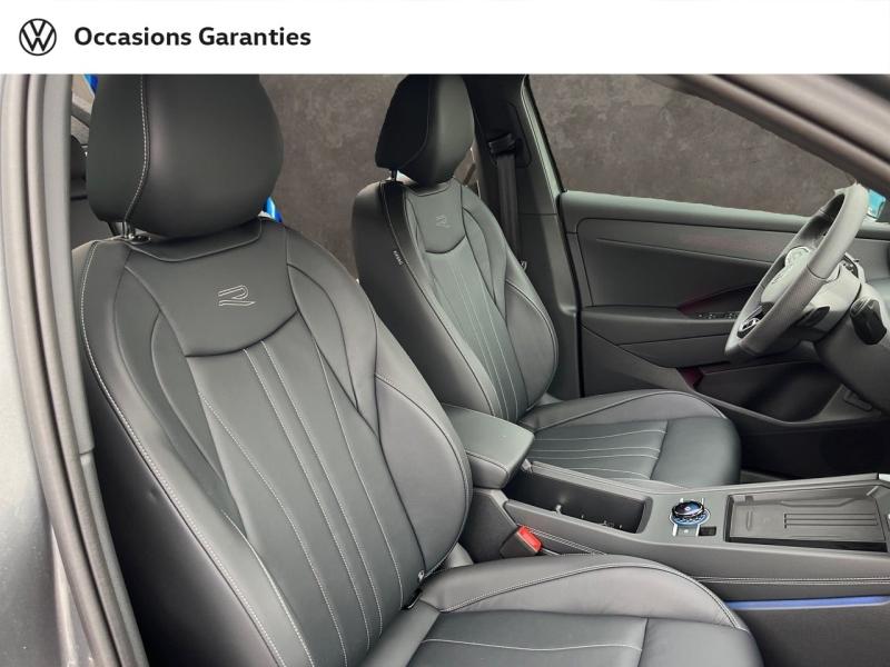 Voitures occasions VOLKSWAGEN T-ROC R-Line Villemomble