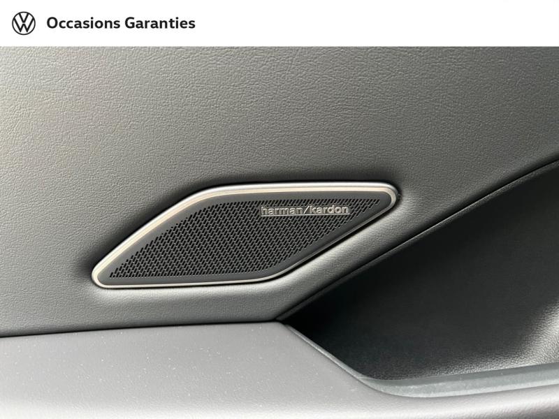 Voitures occasions VOLKSWAGEN T-ROC R-Line Villemomble