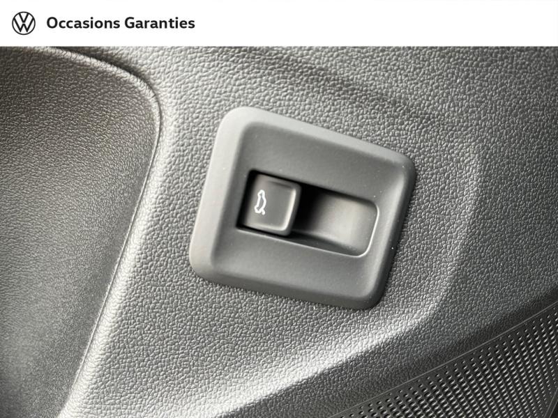 Voitures occasions VOLKSWAGEN T-ROC R-Line Villemomble