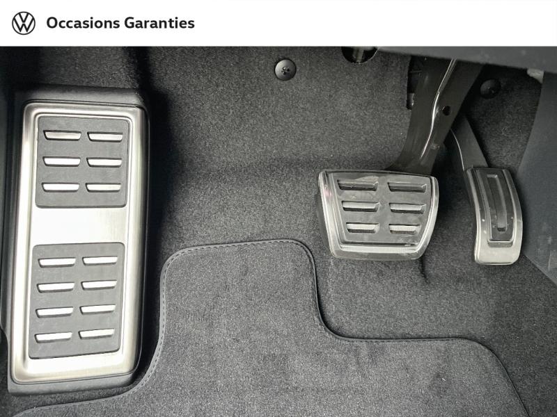 Voitures occasions VOLKSWAGEN T-ROC R-Line Villemomble